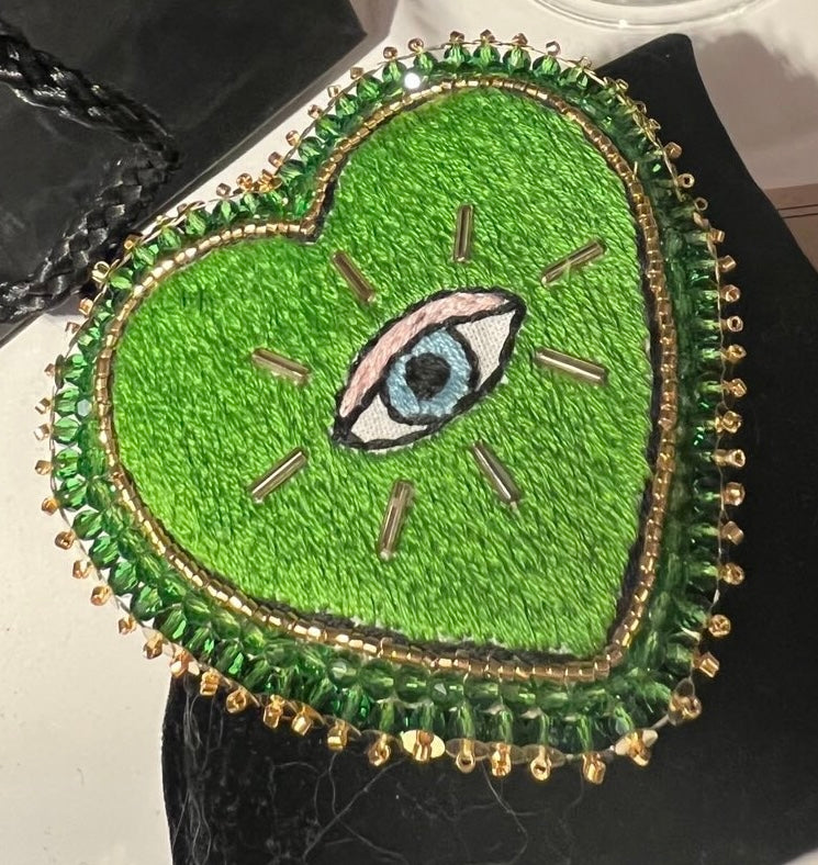 Broche « Nazar & Love » Green