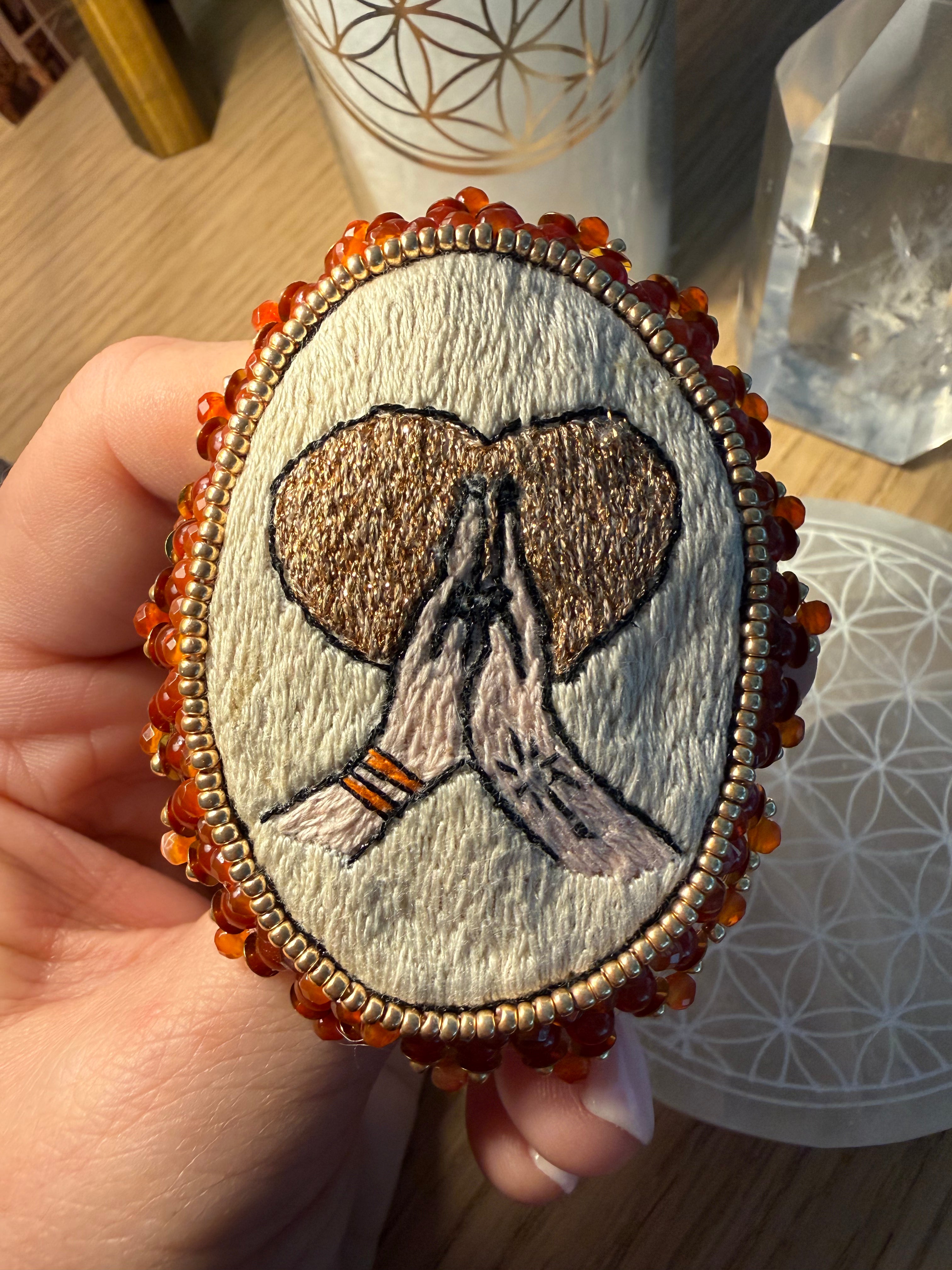 Broche « Namaste »