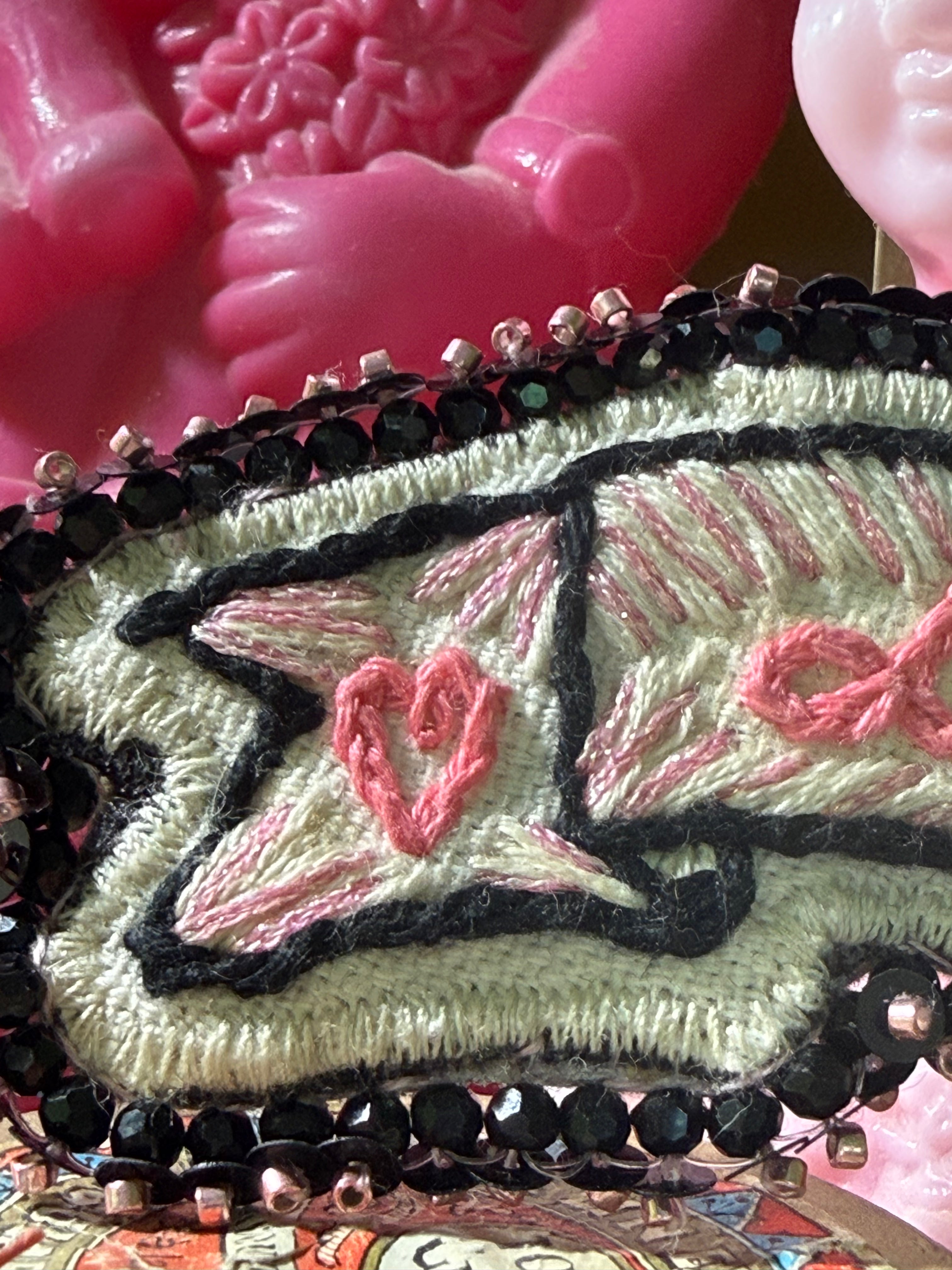 Broche « Pink Love »