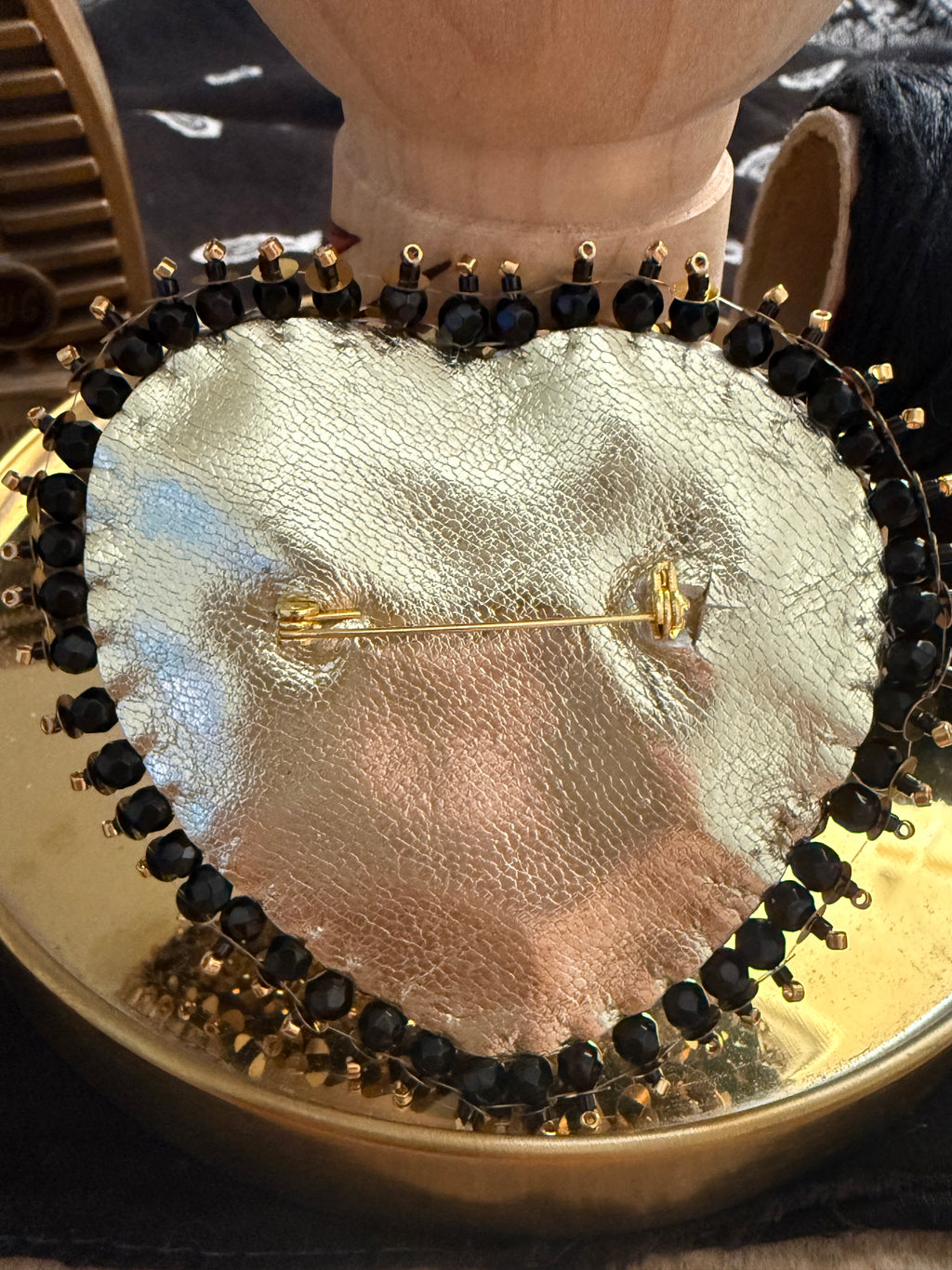 Broche « Nazar & Love » Back to Black