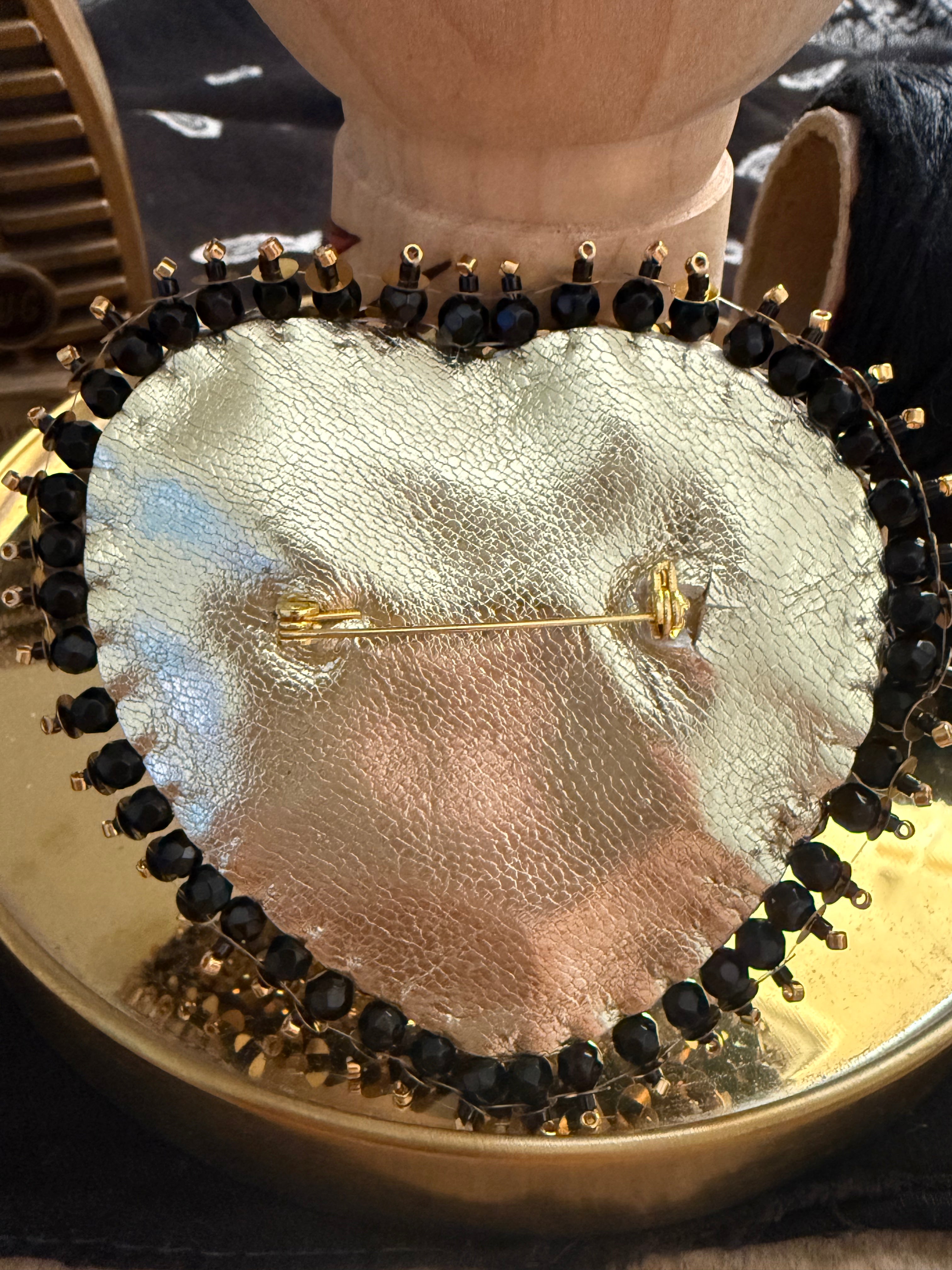 Broche « Nazar & Love » Back to Black