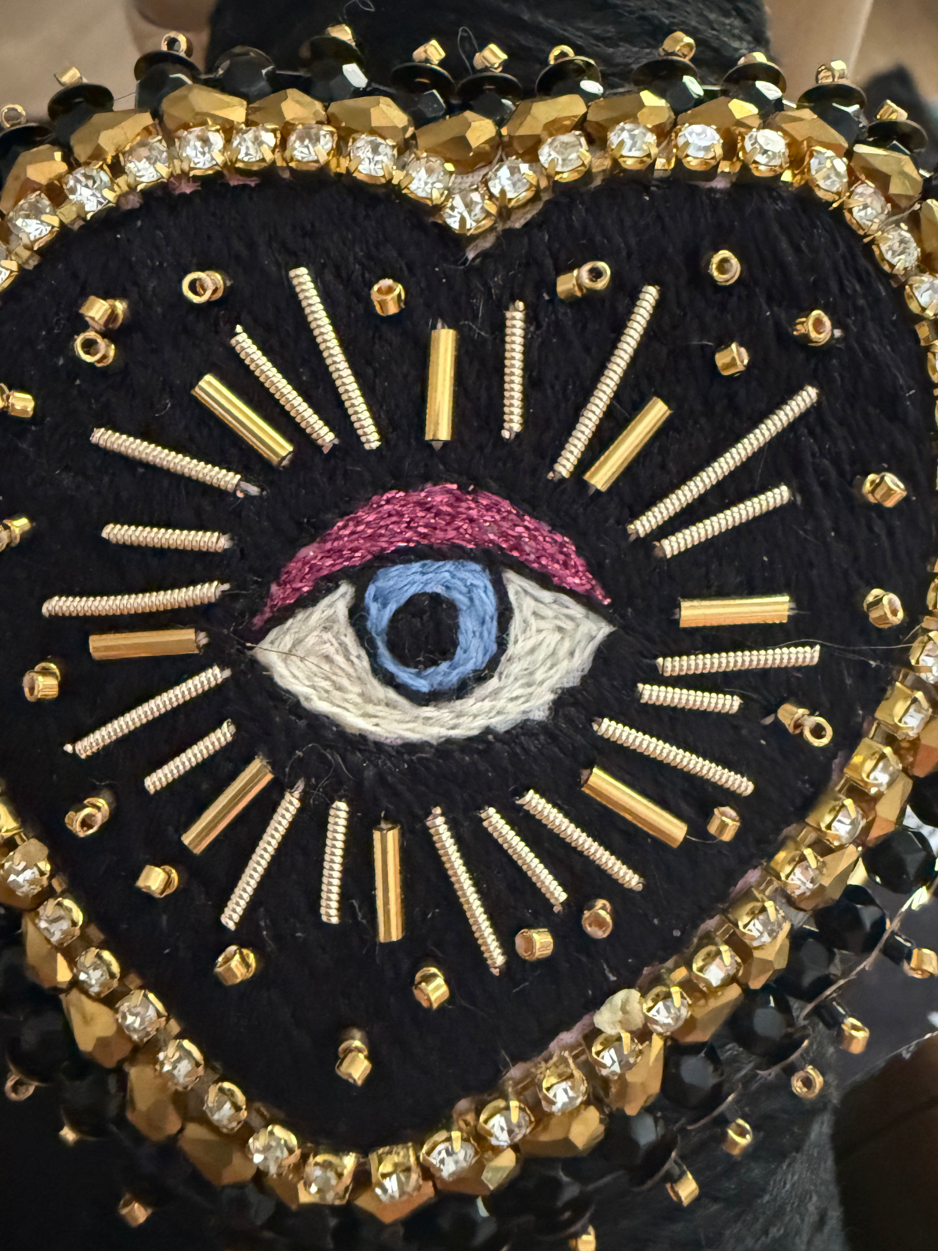 Broche « Nazar & Love » Back to Black