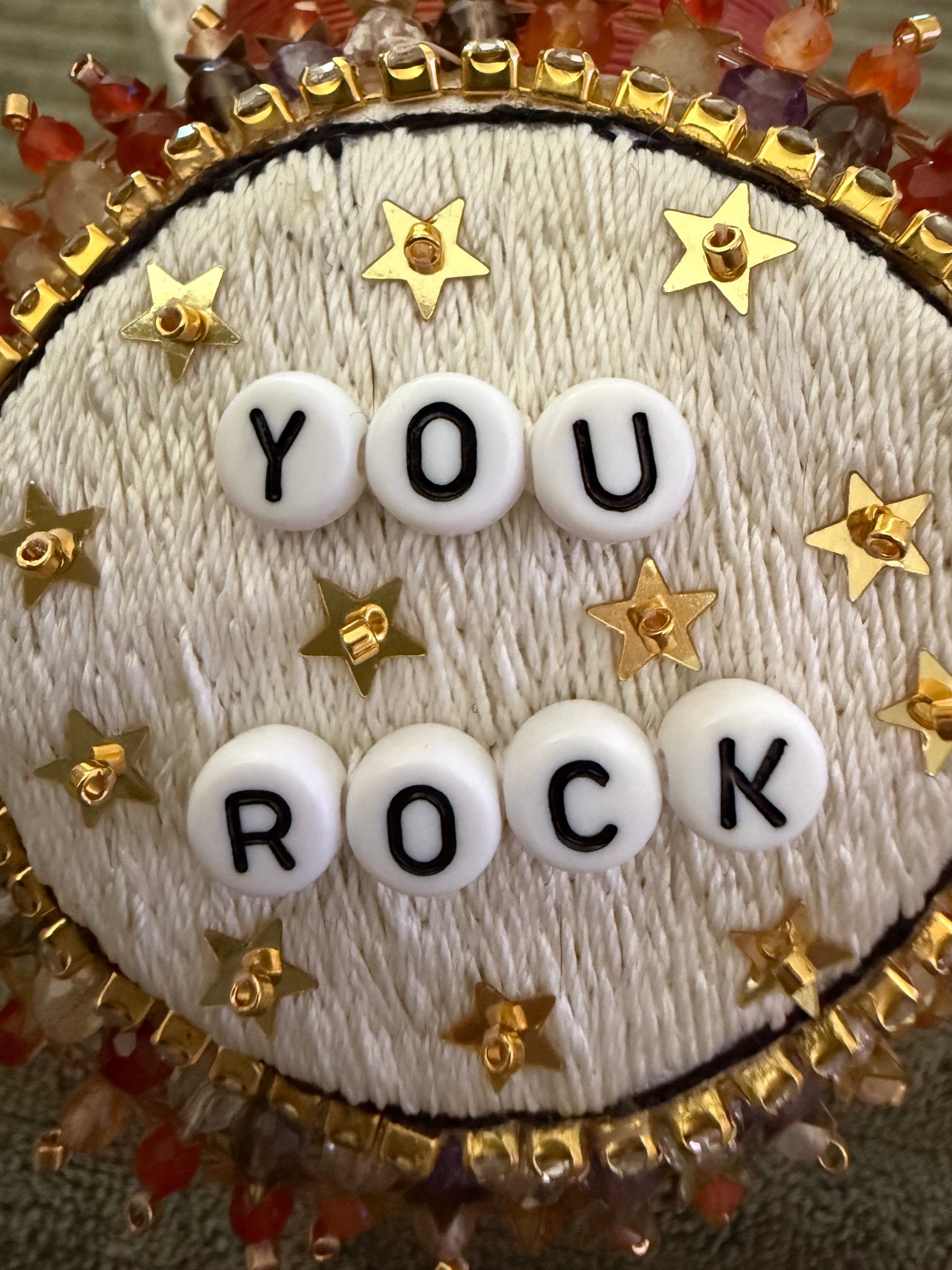 Broche « You Rock »