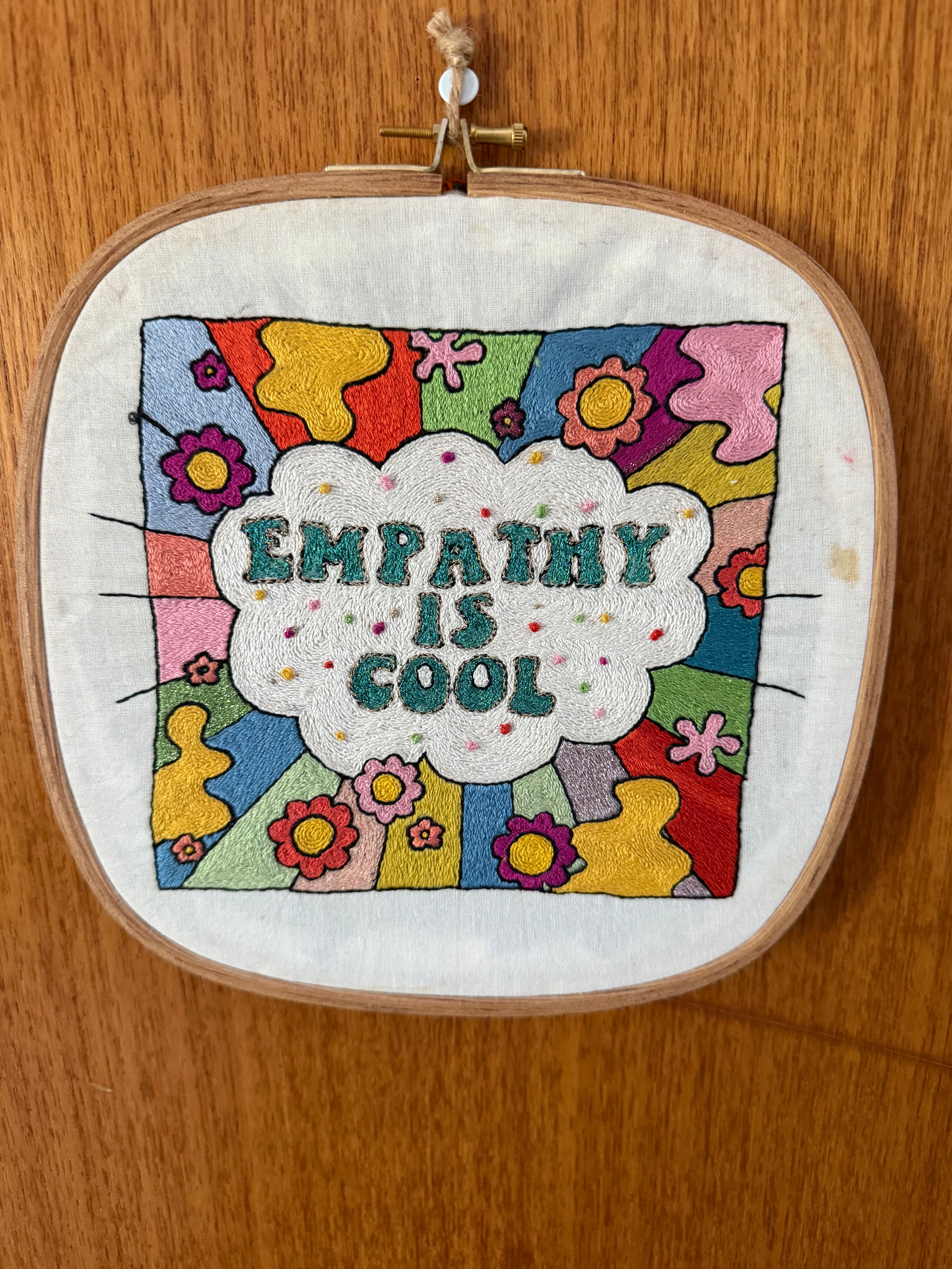 Hoop « Empathy is cool »