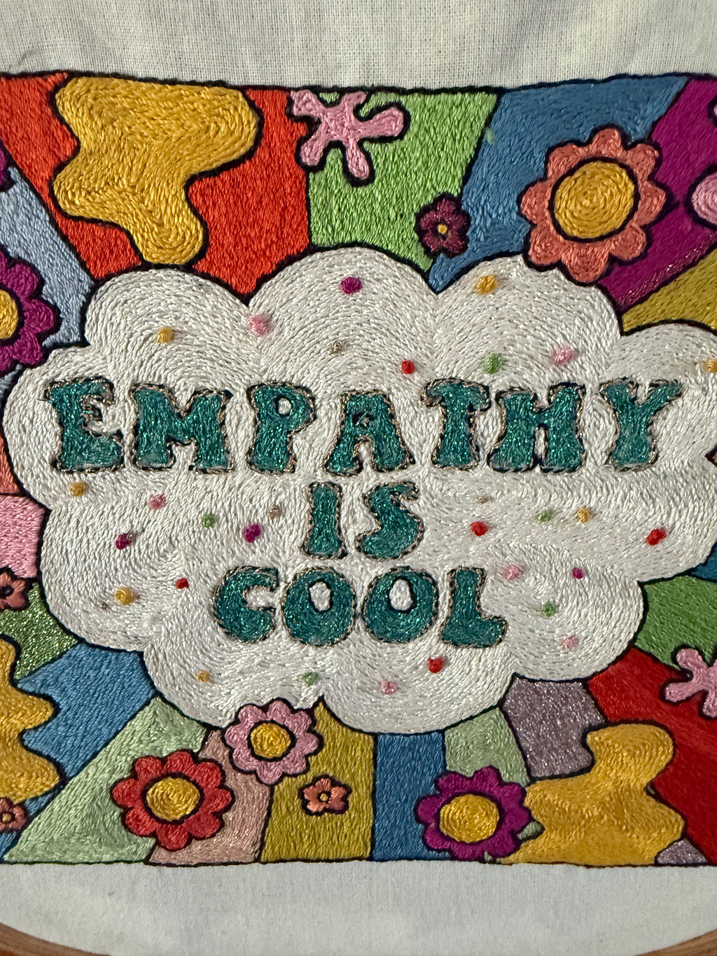 Hoop « Empathy is cool »