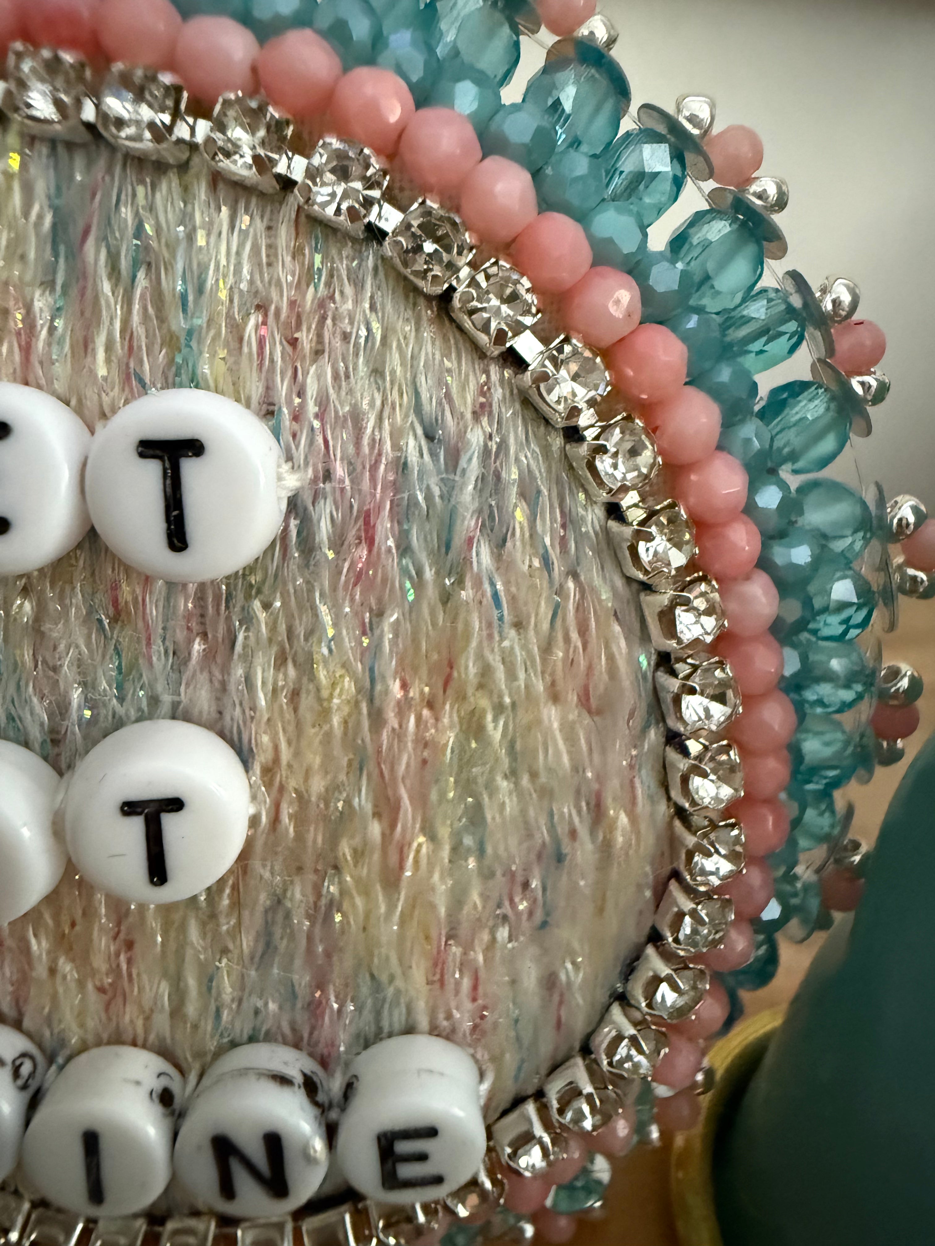 Broche « Let It Shine »