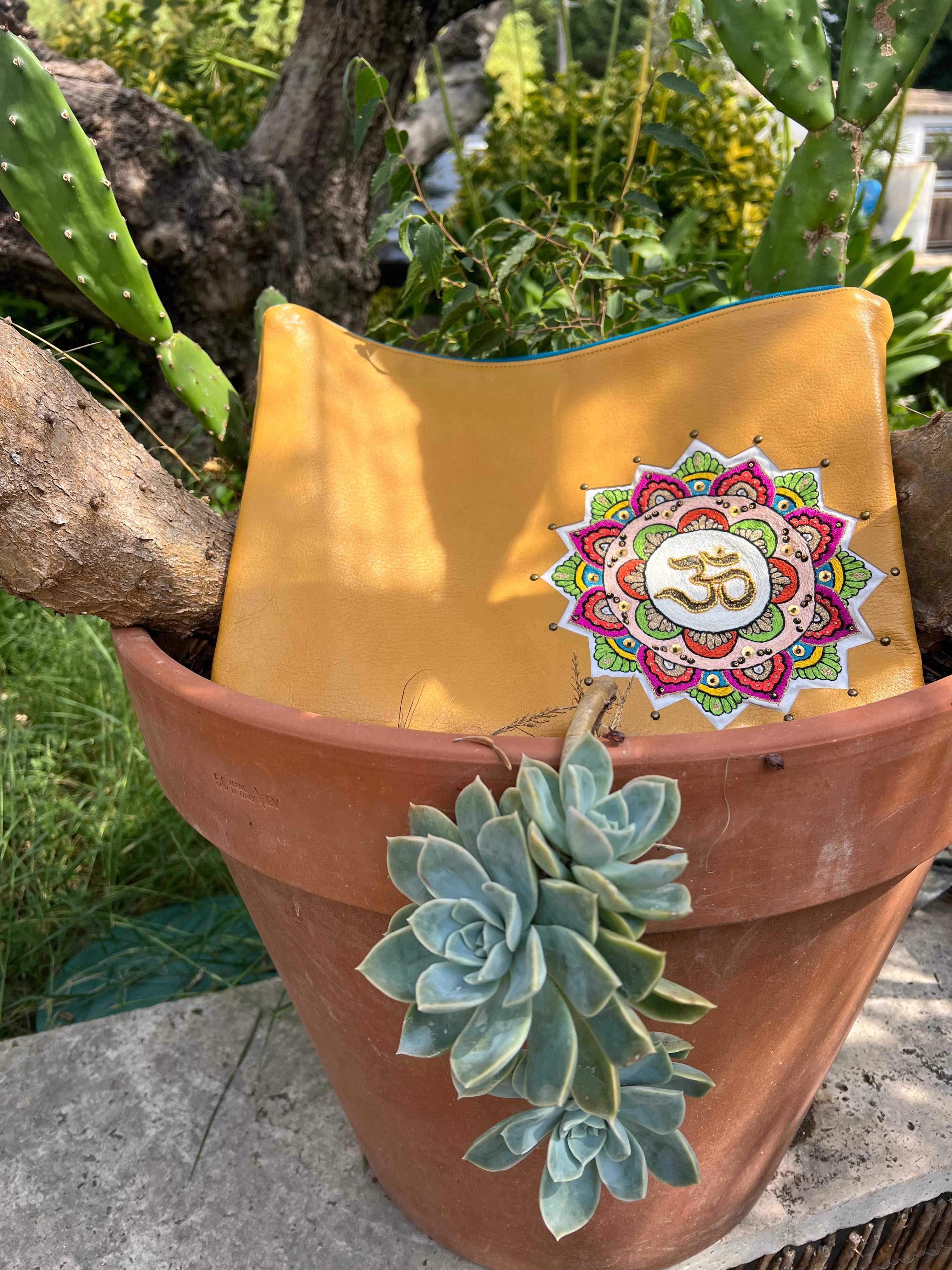 Pochette « Mandala Om »