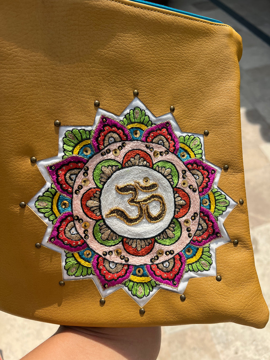 Pochette « Mandala Om »