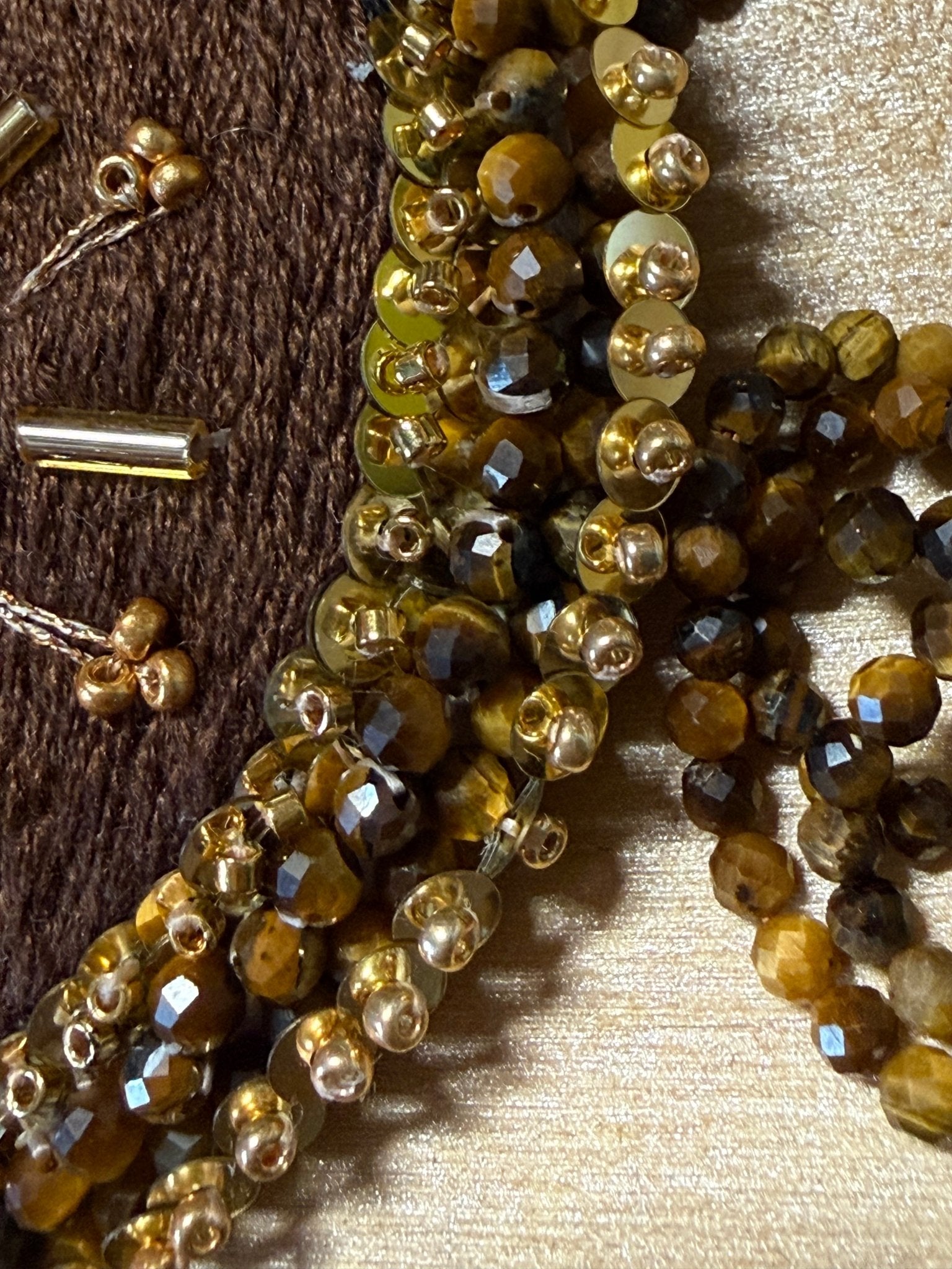 productname - shopname