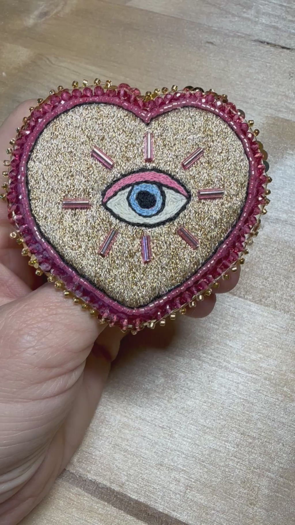 Broche « Nazar & Love » Gold