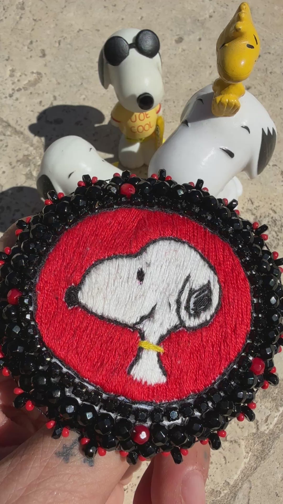 Broche « Snoopy Face »