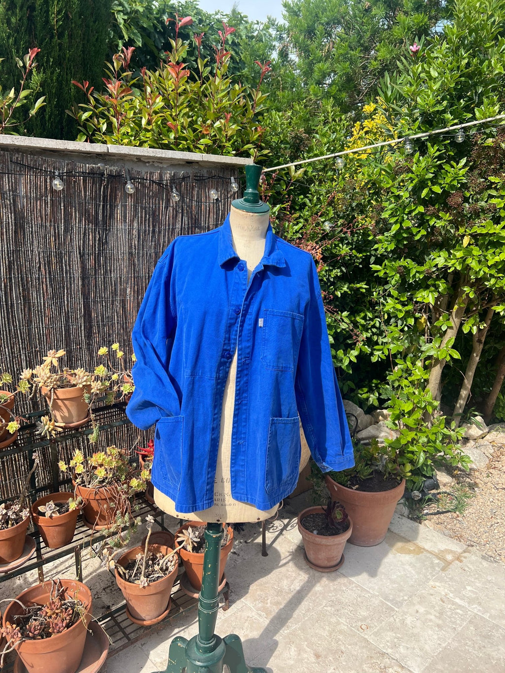 productname - shopname